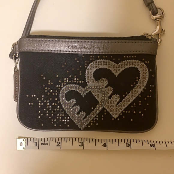Coach wristlet - Picture 5 of 5